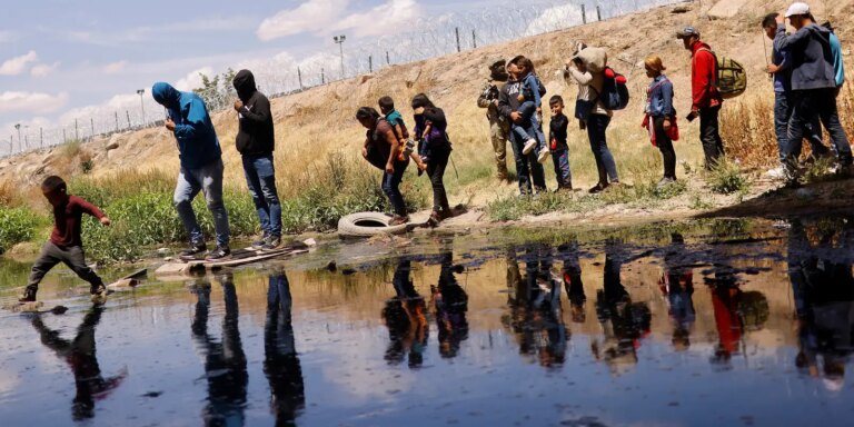 Suspeitos de aplicar golpes contra imigrantes são presos nos EUA