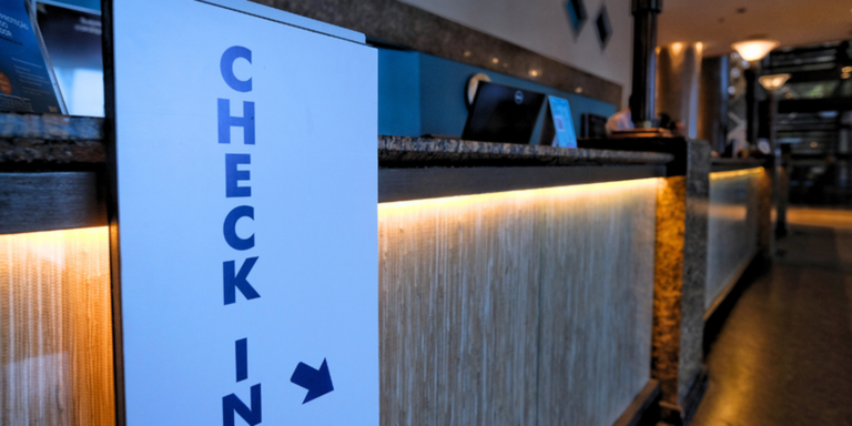 Hospedagens têm até amanhã para adotar check-in digital