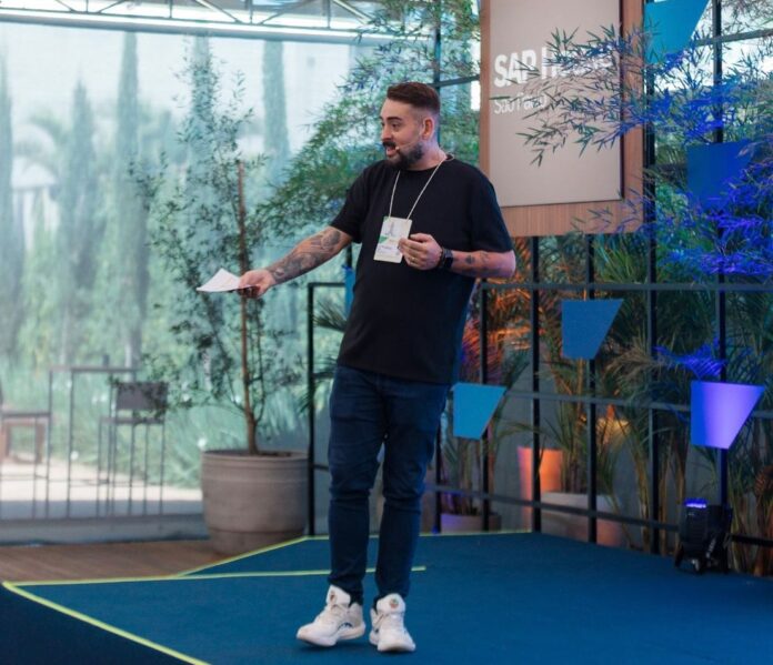 Felipe dos Anjos Almeida