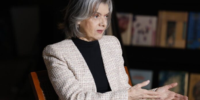 Cármen Lúcia diz que é aconselhada a deixar STF por Cármen Lúcia diz que é aconselhada a deixar STF por ataques machistas