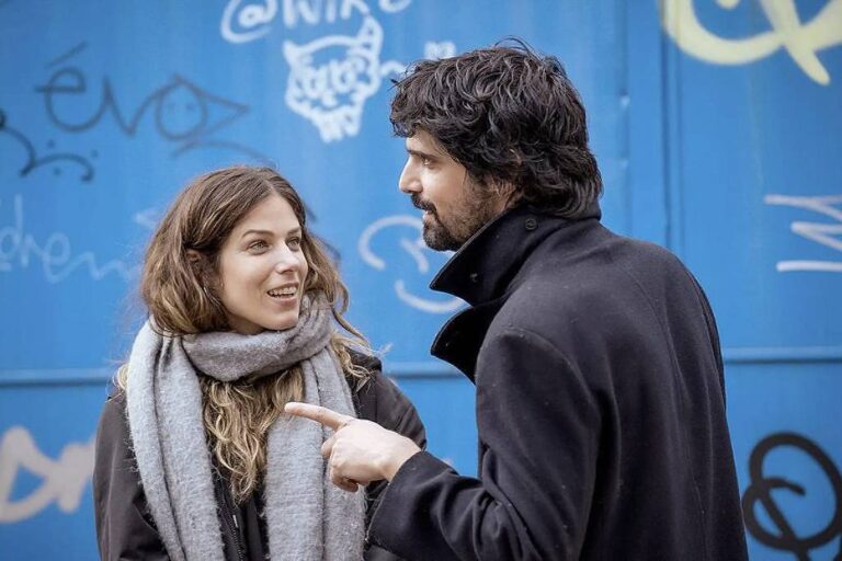 'Os Anos Novos', série espanhola, é joia escondida na Mubi - 02/05/2026 - Ilustrada