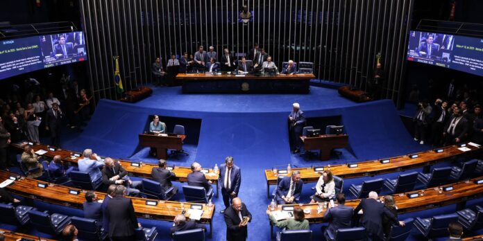 Alcolumbre trava tramitação da PEC do fim da 6x1 no Alcolumbre trava tramitação da PEC do fim da 6x1 no Senado