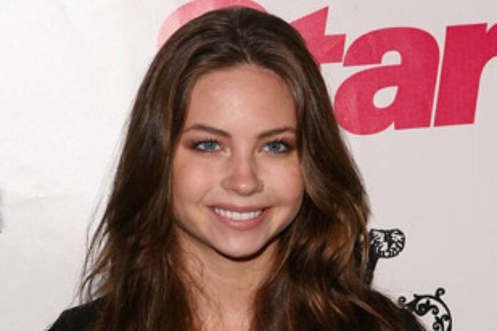 Daveigh Chase teria morrido sem resgatar fortuna - 18/06/2026 - Daveigh Chase teria morrido sem resgatar fortuna - 18/06/2026 - Ilustrada