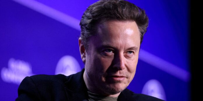 Elon Musk se torna o primeiro trilionário do mundo Elon Musk se torna o primeiro trilionário do mundo