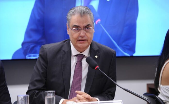 Comissão aprova criação de sistema federal de estatísticas sobre importações Instalação. Dep. Lafayette de Andrada (REPUBLICANOS-MG)