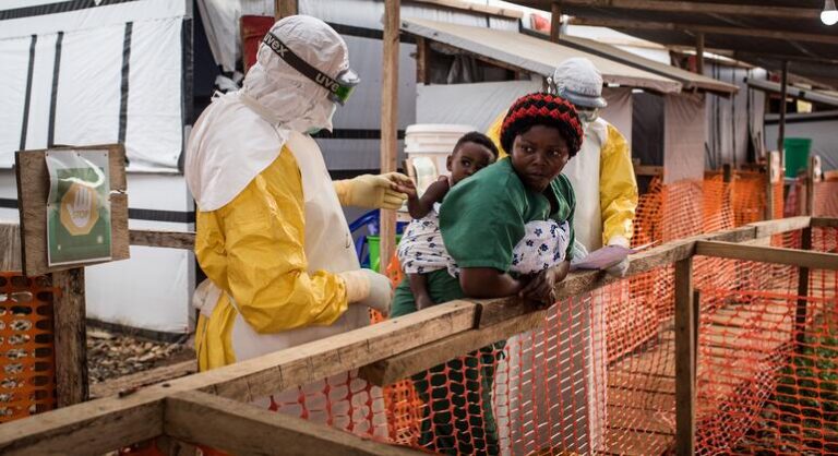 Na luta contra ebola, Uganda recebe centro operacional para conter o surto