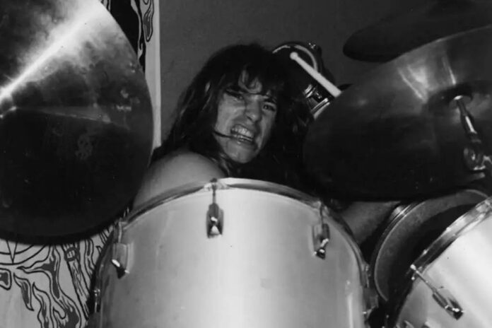 Morre Mike Browning, de Morbid Angel e Nocturnus, aos 62 Morre Mike Browning, de Morbid Angel e Nocturnus, aos 62 - 15/07/2026 - Ilustrada