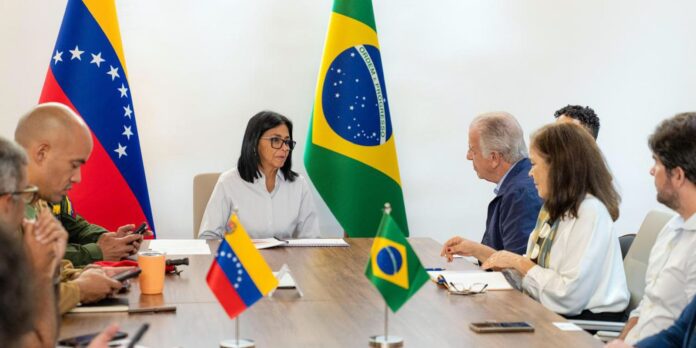 José Múcio Monteiro se reúne com presidente encarregada da Venezuela José Múcio Monteiro se reúne com presidente encarregada da Venezuela
