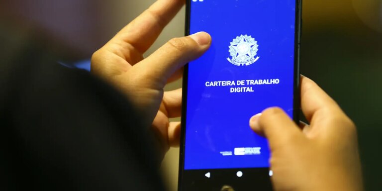 Desemprego no 2º trimestre é 5,4%, o menor já registrado no período