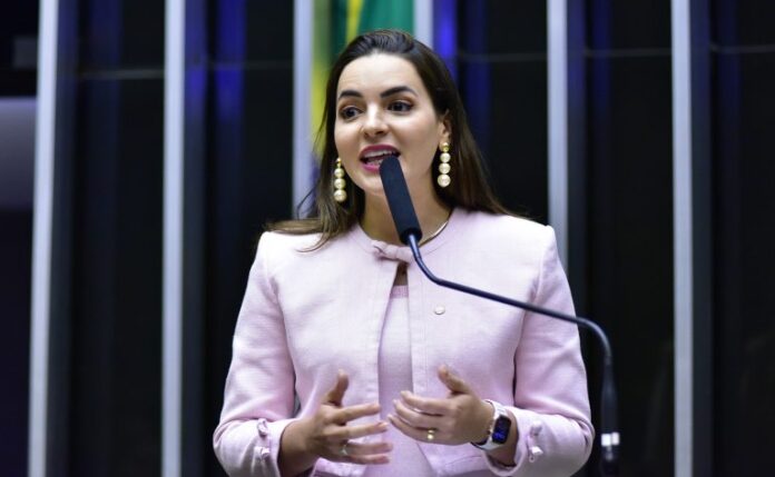 Discussão e votação de propostas. Dep. Dra. Alessandra Haber(MDB - PA)