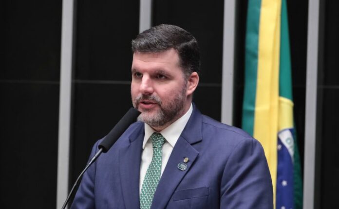 Projeto isenta setor agropecuário de corte linear em incentivos tributários Homenagem ao Dia Internacional do Cooperativismo. Dep. Pedro Lupion (REPUBLICANOS-PR)