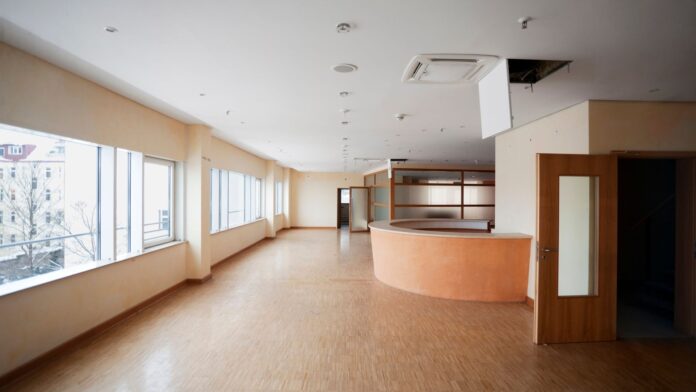 A sala de reunião sobreviveu às revoluções: agora chegou a A sala de reunião sobreviveu às revoluções: agora chegou a vez dela
