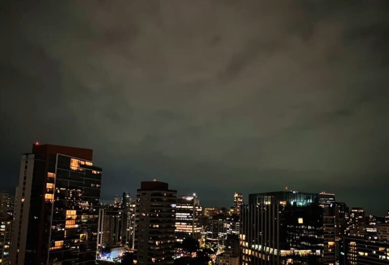 300 Sky Bar