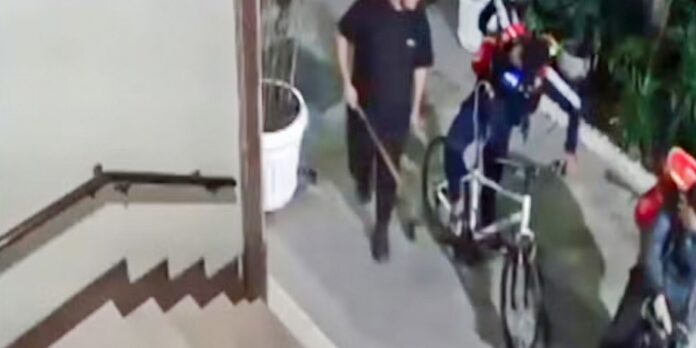 Seguranças de rua são presos por agredir ciclista até a Seguranças de rua são presos por agredir ciclista até a morte no Rio