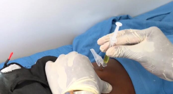 Acordo deve expandir oferta de medicamentos contra HIV na América Acordo deve expandir oferta de medicamentos contra HIV na América Latina e Caribe