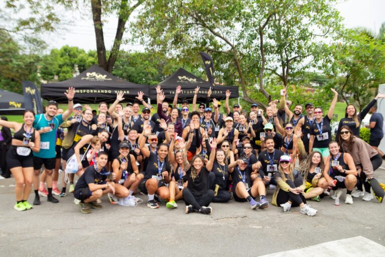 MW Training transforma corrida em comunidade e reúne mais de 100 atletas na Maratona de São José dos Campos