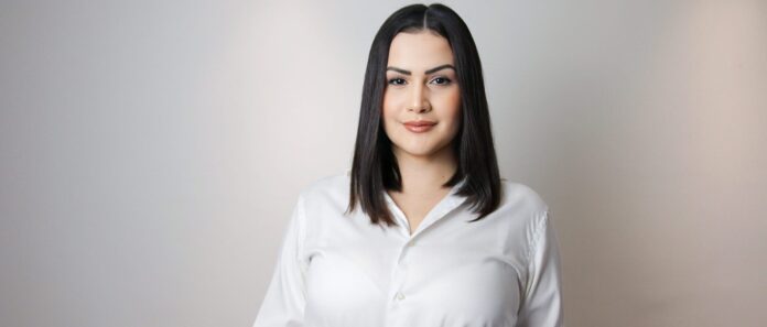 anak Katia Albany