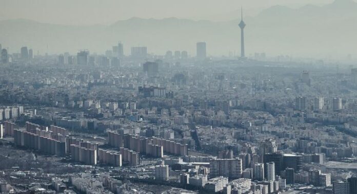 Relatora diz que iranianos sofrem com impunidade de repressão agravada Relatora diz que iranianos sofrem com impunidade de repressão agravada por conflito