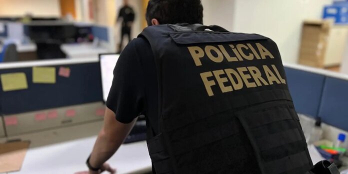Operação Rastilho: PF cumpre mandados em investigação eleitoral no CE Operação Rastilho: PF cumpre mandados em investigação eleitoral no CE