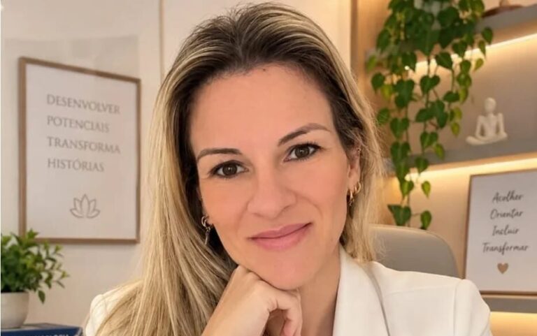 Cristiane Antunes Aleixo